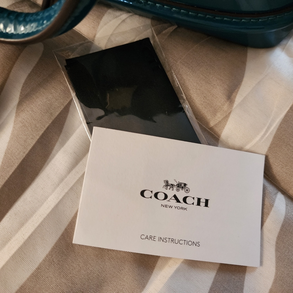Coach Patent Leather Dome Satchel in Teal - Picture 7 of 8